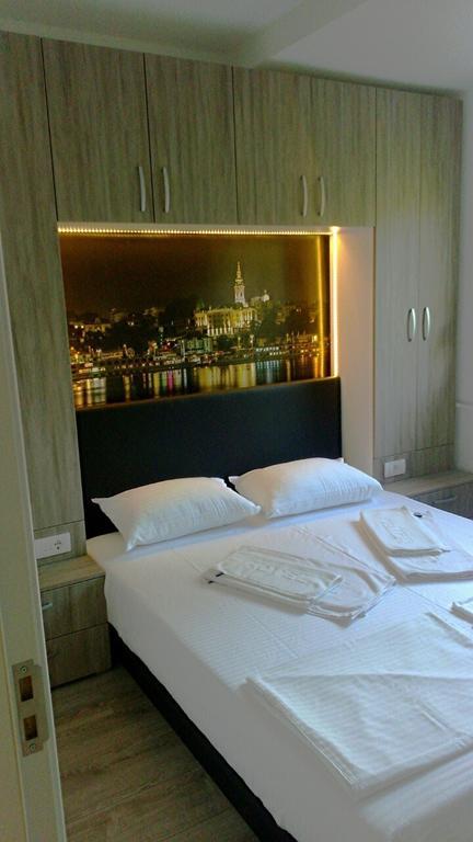 Apartment Fontana Beograd Phòng bức ảnh