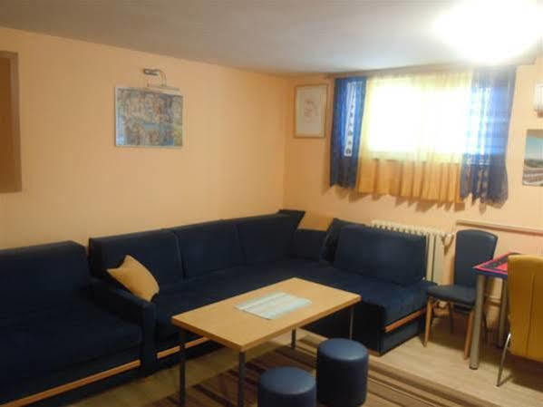 Apartment Fontana Beograd Ngoại thất bức ảnh