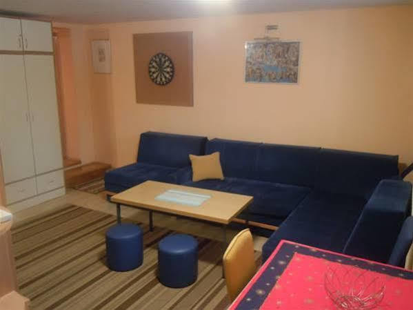 Apartment Fontana Beograd Ngoại thất bức ảnh